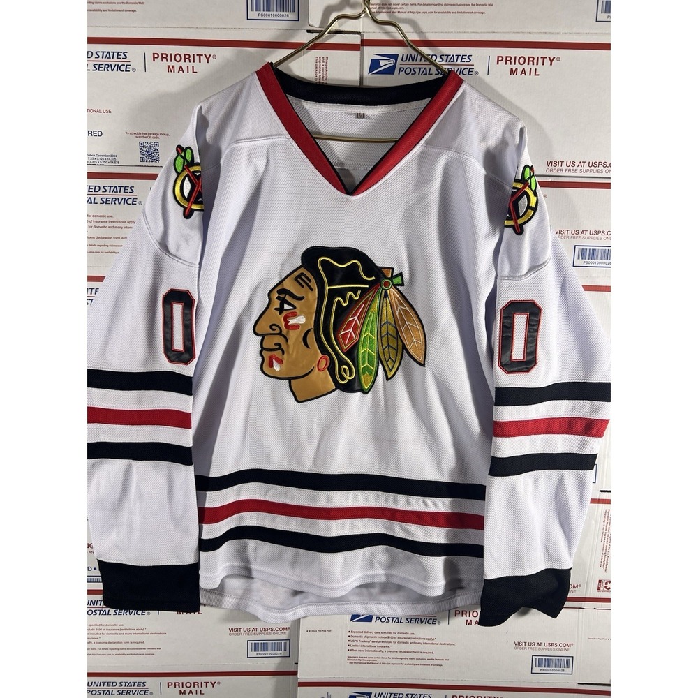 National Lampoon's Christmas Vacation Clark Griswold Chicago Blackhawk Jersey L